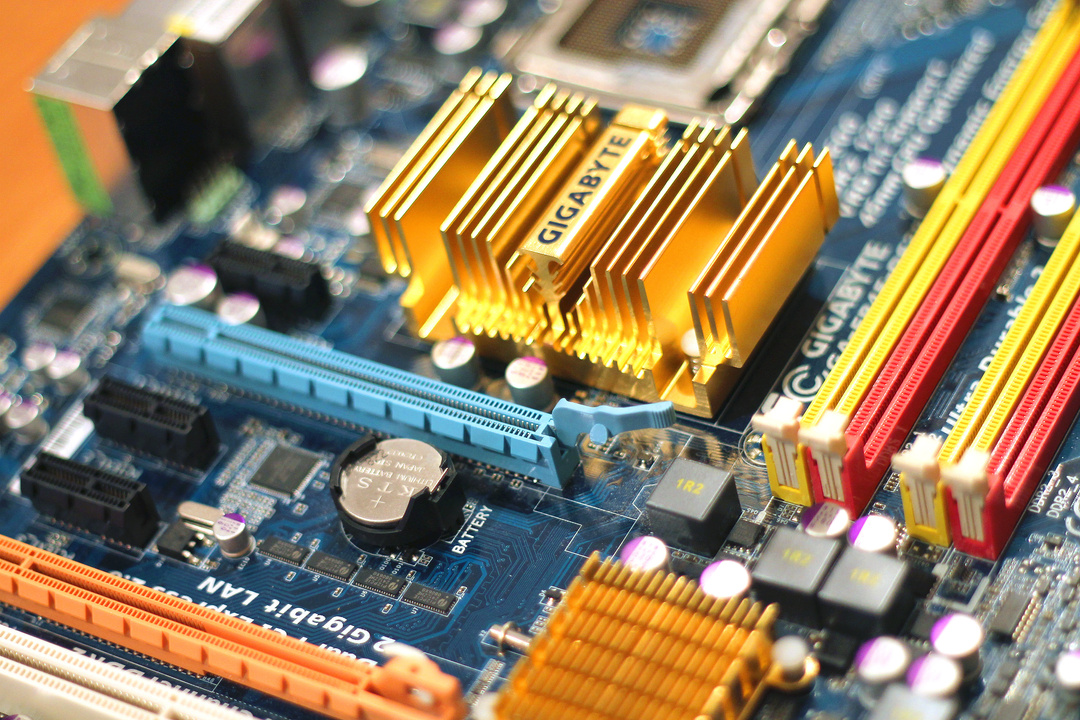 Personal computer motherboard